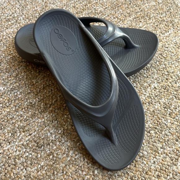 OOFOS Shoes - OOFOS Women's OOlala Sandals